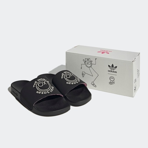 ADIDAS - ADILETTE X ANDRÉ SARAIVA SLIDES - Picture 2 of 13